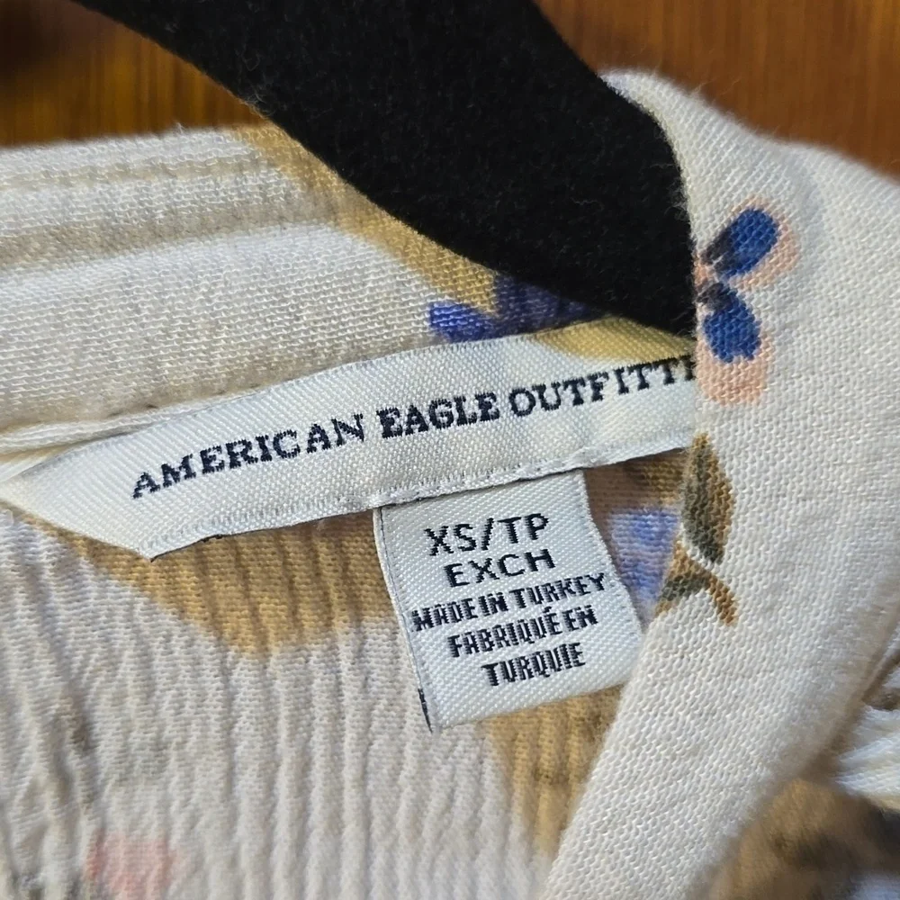 American Eagle Outfitters Multicolored Puff Sleeve Blouse with Cut Out XS